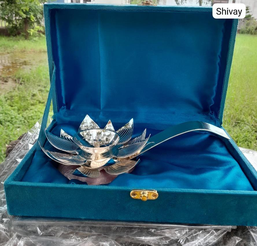 Silver Aarti